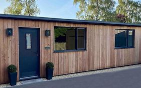 Larks Leaze Lodge, Steeple Ashton, Wiltshire